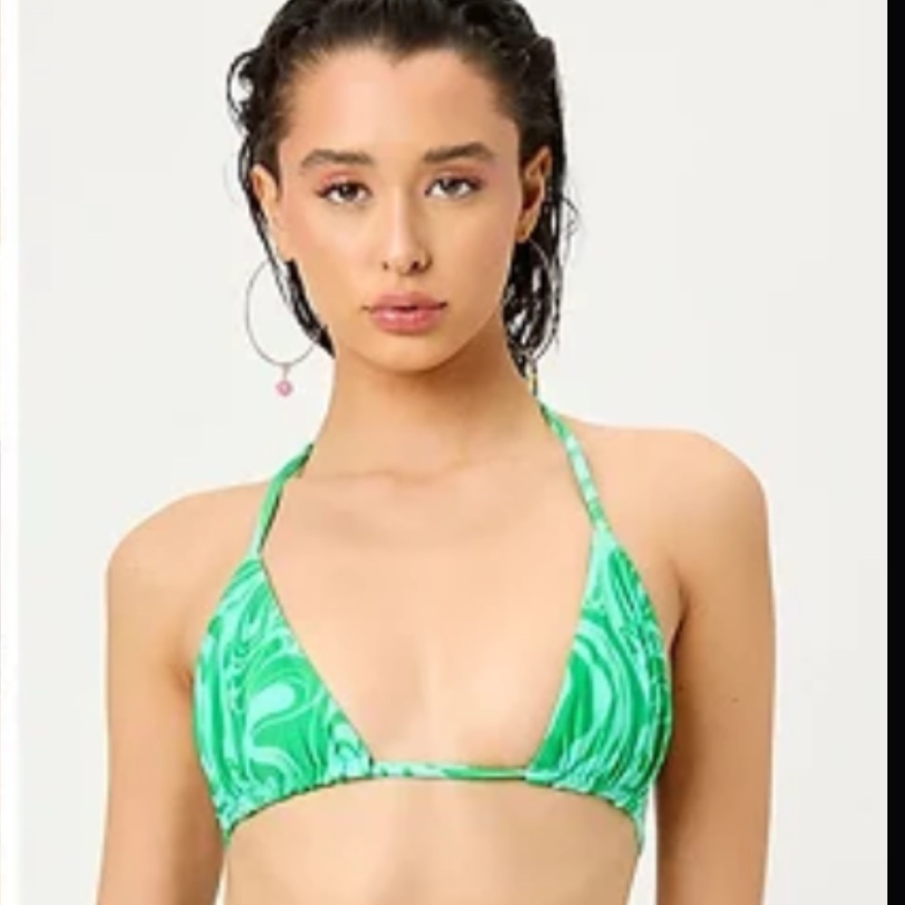 Frankie’s Bikini SET!